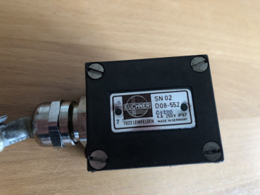 EUCHNER Precision limit switch / position switch SN02 D08-552 C1125